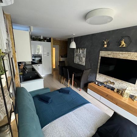 Apartment Astra With Private Parking 斯普利特 外观 照片