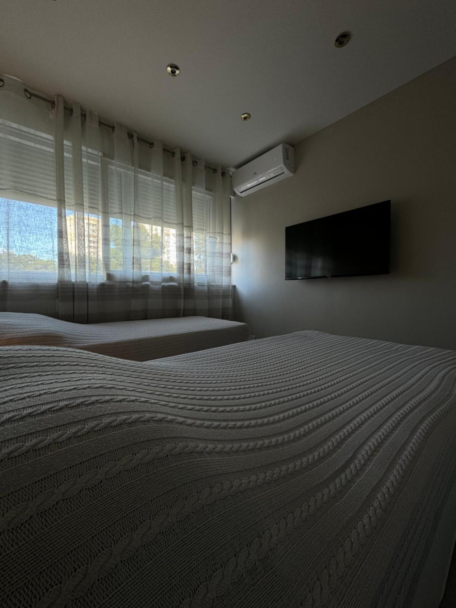 Apartment Astra With Private Parking 斯普利特 外观 照片